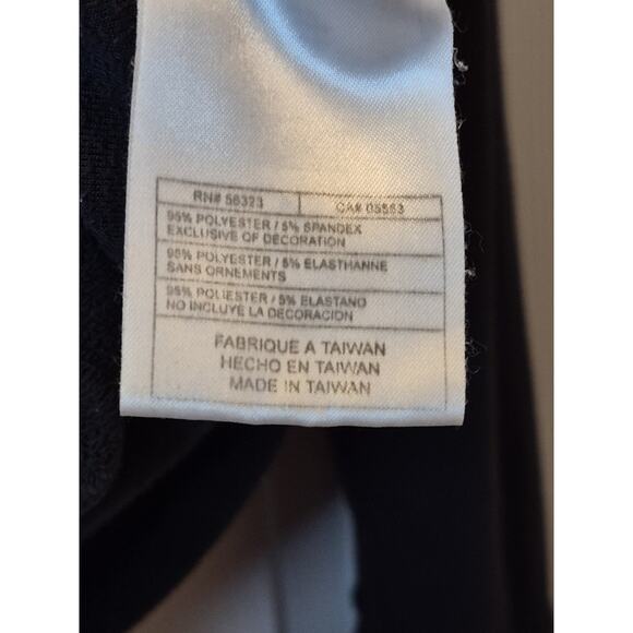 NIKE Women's Dri-Fit Element 1/2 Zip Running Pullover Black Size Medium (8-10) - Picture 7 of 12